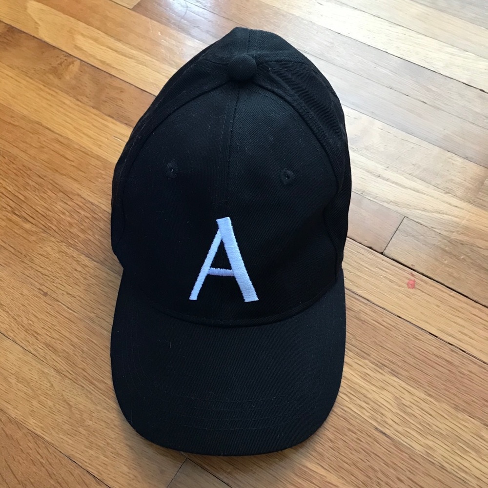 Black Baseball Cap